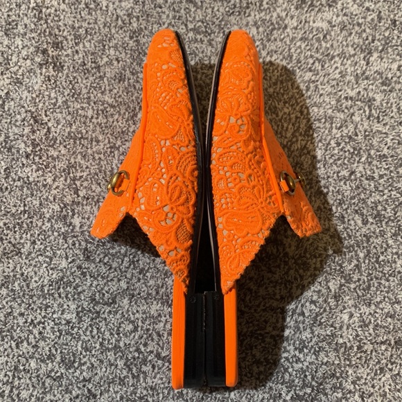 Gucci Lace Floral Princetown - Picture 8 of 16